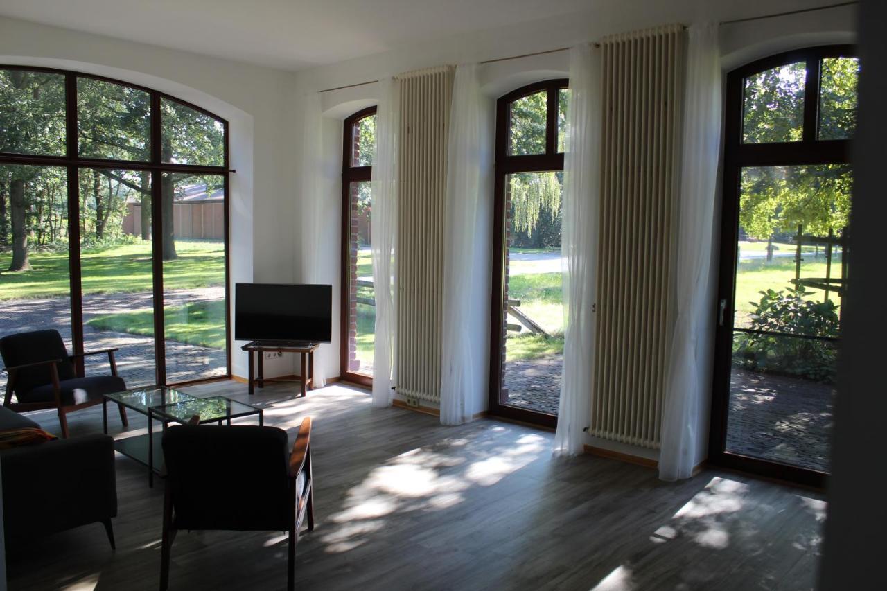 Ferienhaus Auf Gut Sautmannshausen ฮาเซลลุนเนอ ภายนอก รูปภาพ